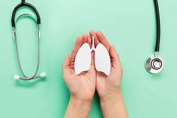 Lung Cancer First Stage Treatmen
